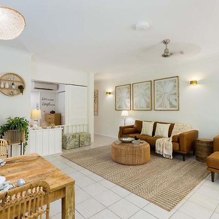 Oasis Luxe On Macrossan Street - Stylish Residence Port Douglas Luaran gambar